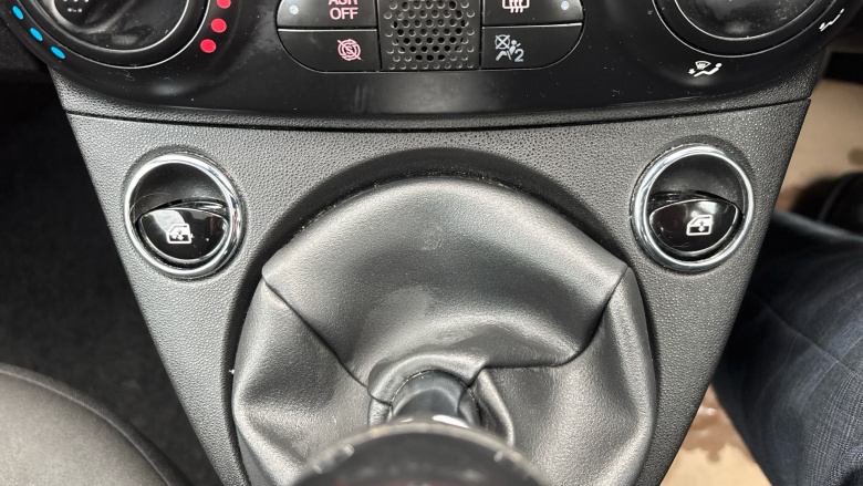 Fiat 500 1.0 Mild Hybrid 3dr Petrol Hatchback